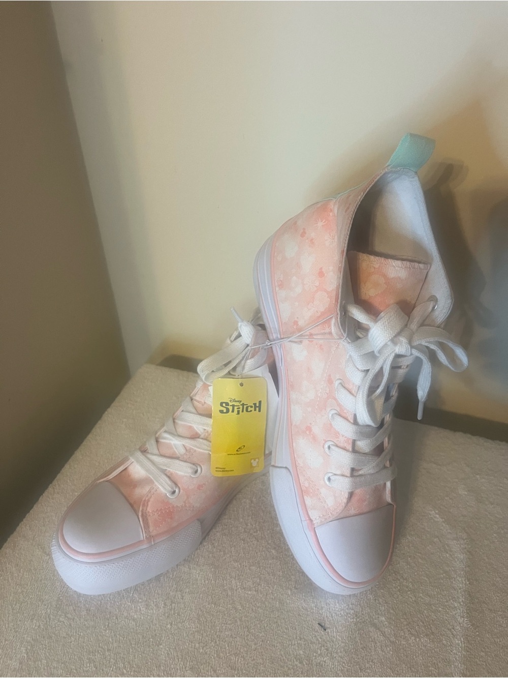 Festival Disney Pink Floral Lace-Up Canvas Sneakers